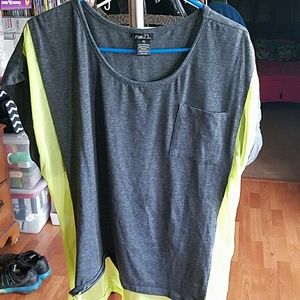 Grey and yellow t-shirt